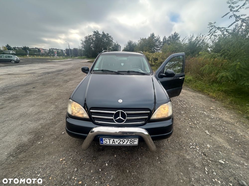 Mercedes-Benz ML 430 - 1
