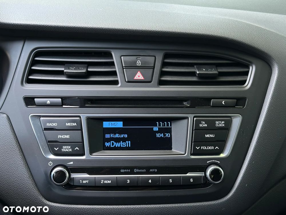Hyundai i20 - 18