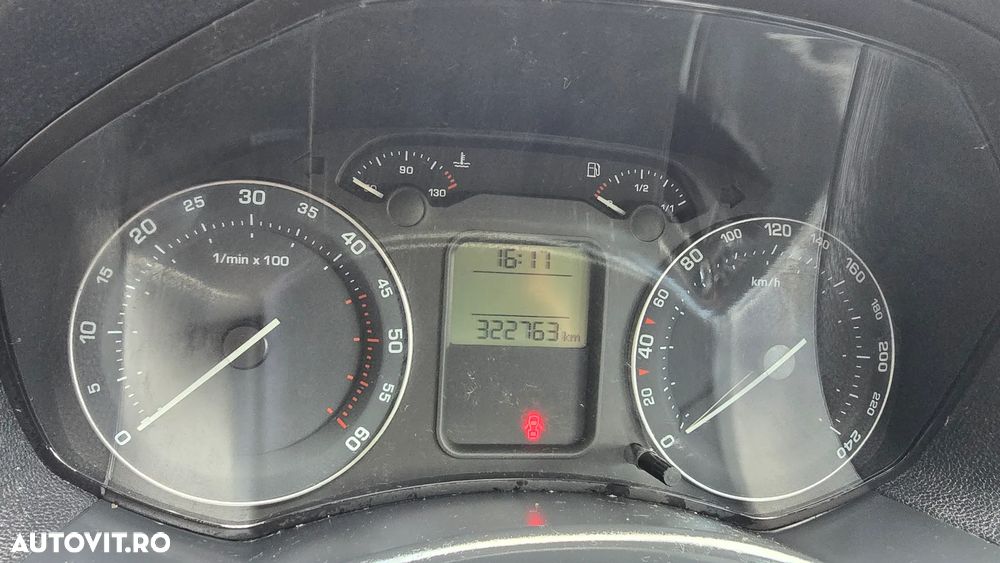 Skoda Octavia 2.0 TDI DPF Elegance - 11