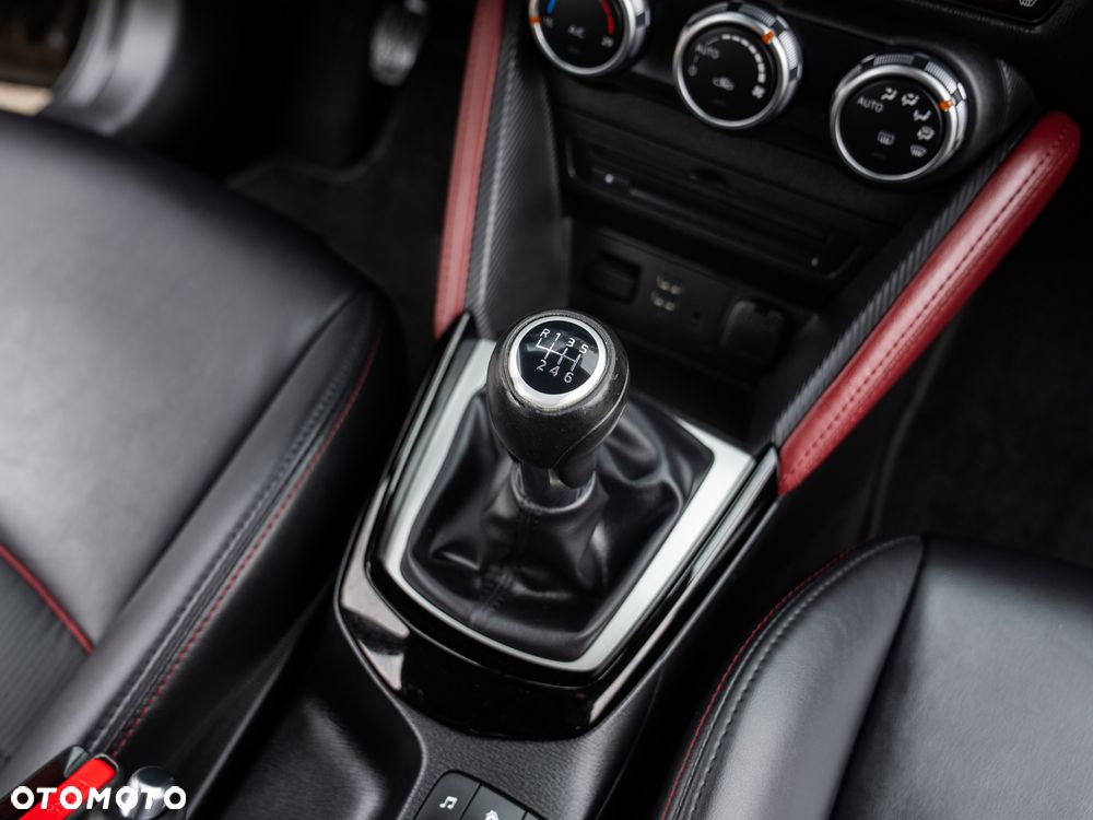 Mazda CX-3 SKYACTIV-G 120 FWD Exclusive-Line - 32