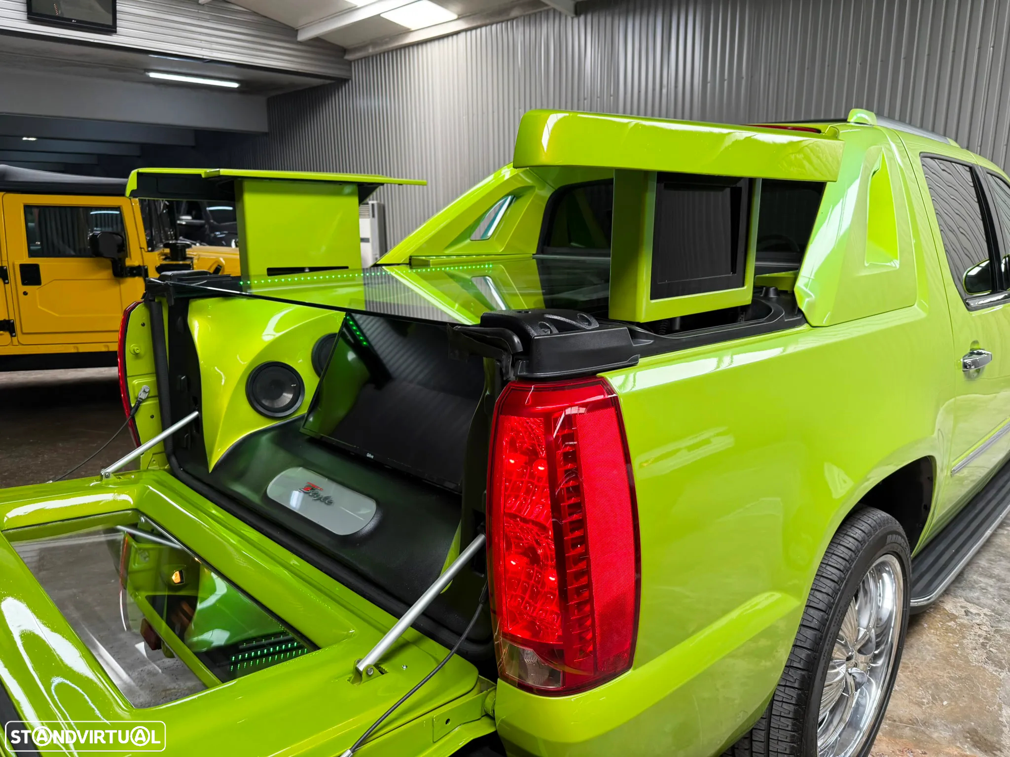 Cadillac Escalade 6.2 V8 Platinum - 55