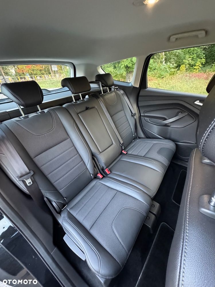 Ford Kuga 2.0 TDCi Titanium - 24
