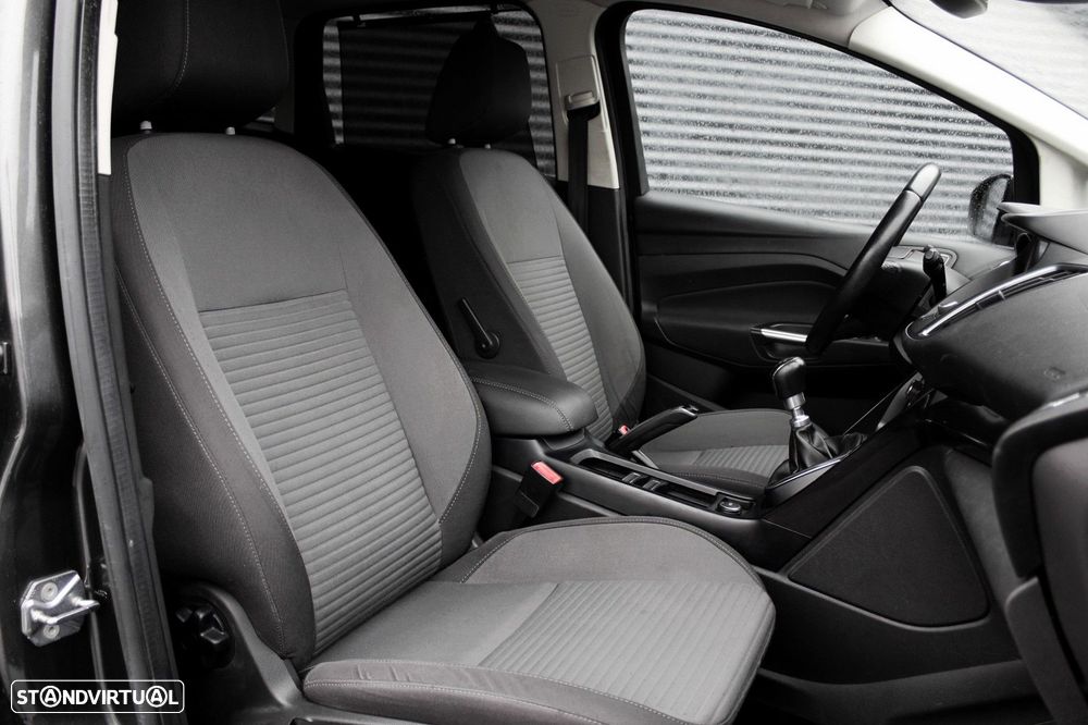 Ford C-Max 1.0 SCTi Titanium S/S - 26