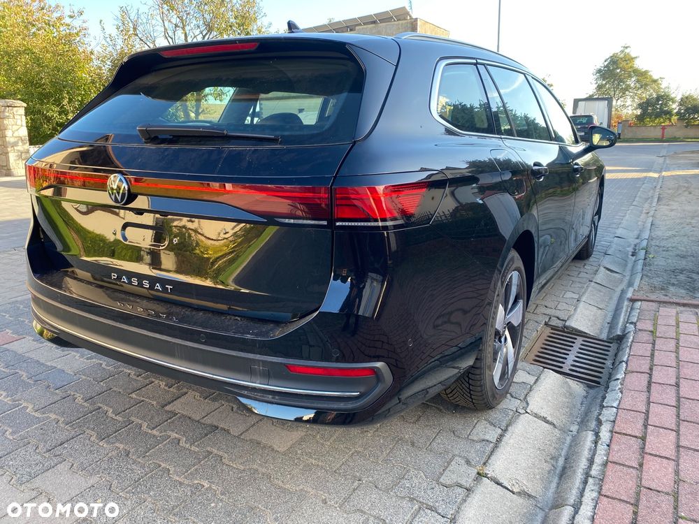Volkswagen Passat 2.0 TDI SCR Style DSG - 4