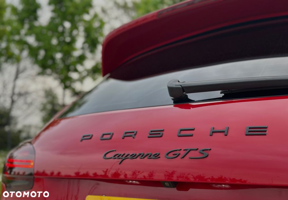 Porsche Cayenne GTS - 6