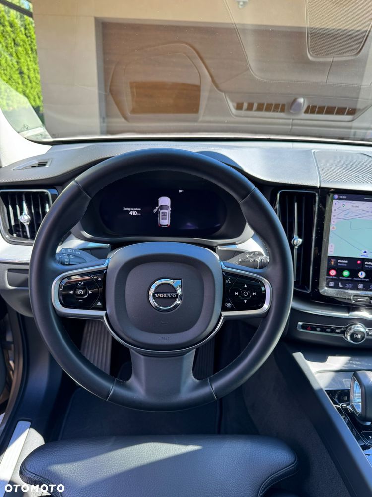 Volvo XC 60 B5 B AWD Ultra Bright - 16