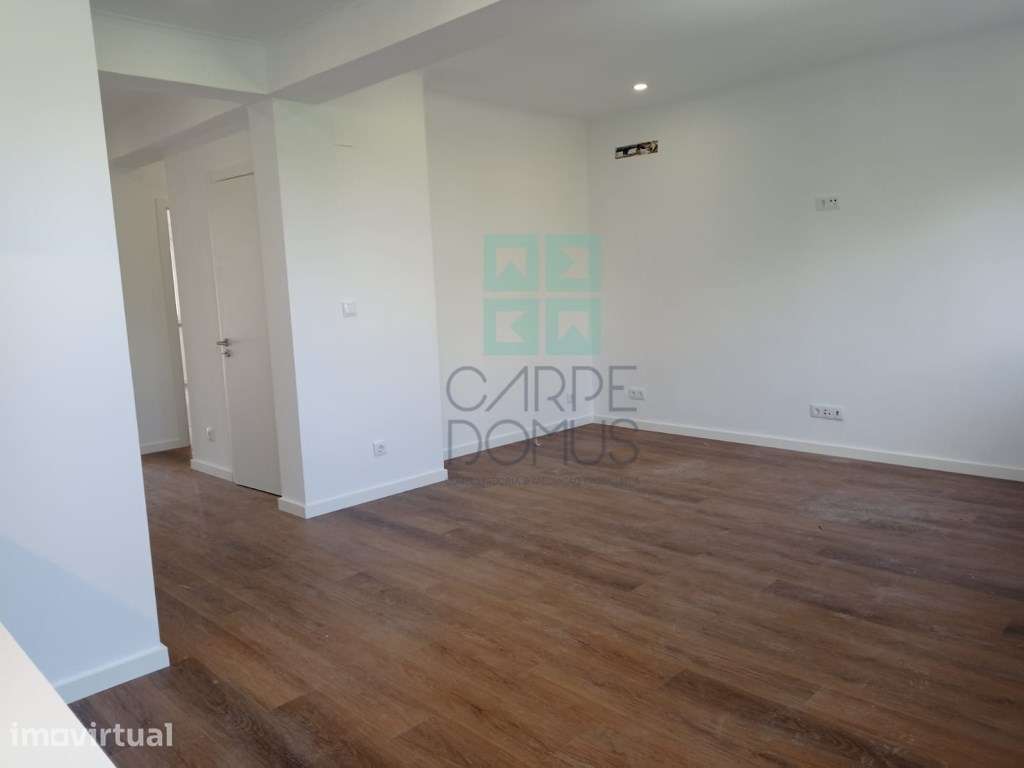 Apartamento T2 - Totalmente Remodelado, na Amadora. - Grande imagem: 3/24