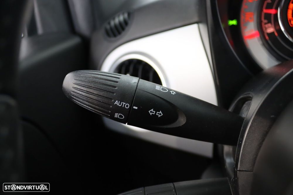 Fiat 500C 1.0 Hybrid Connect - 14