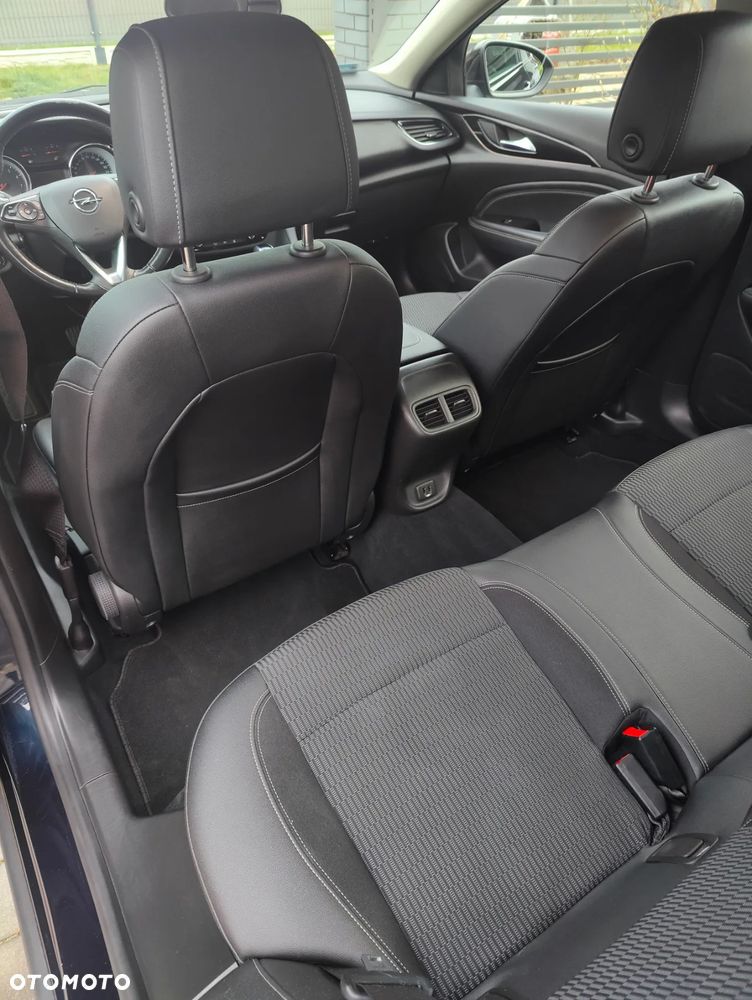 Opel Insignia 1.5 T Innovation S&S - 26