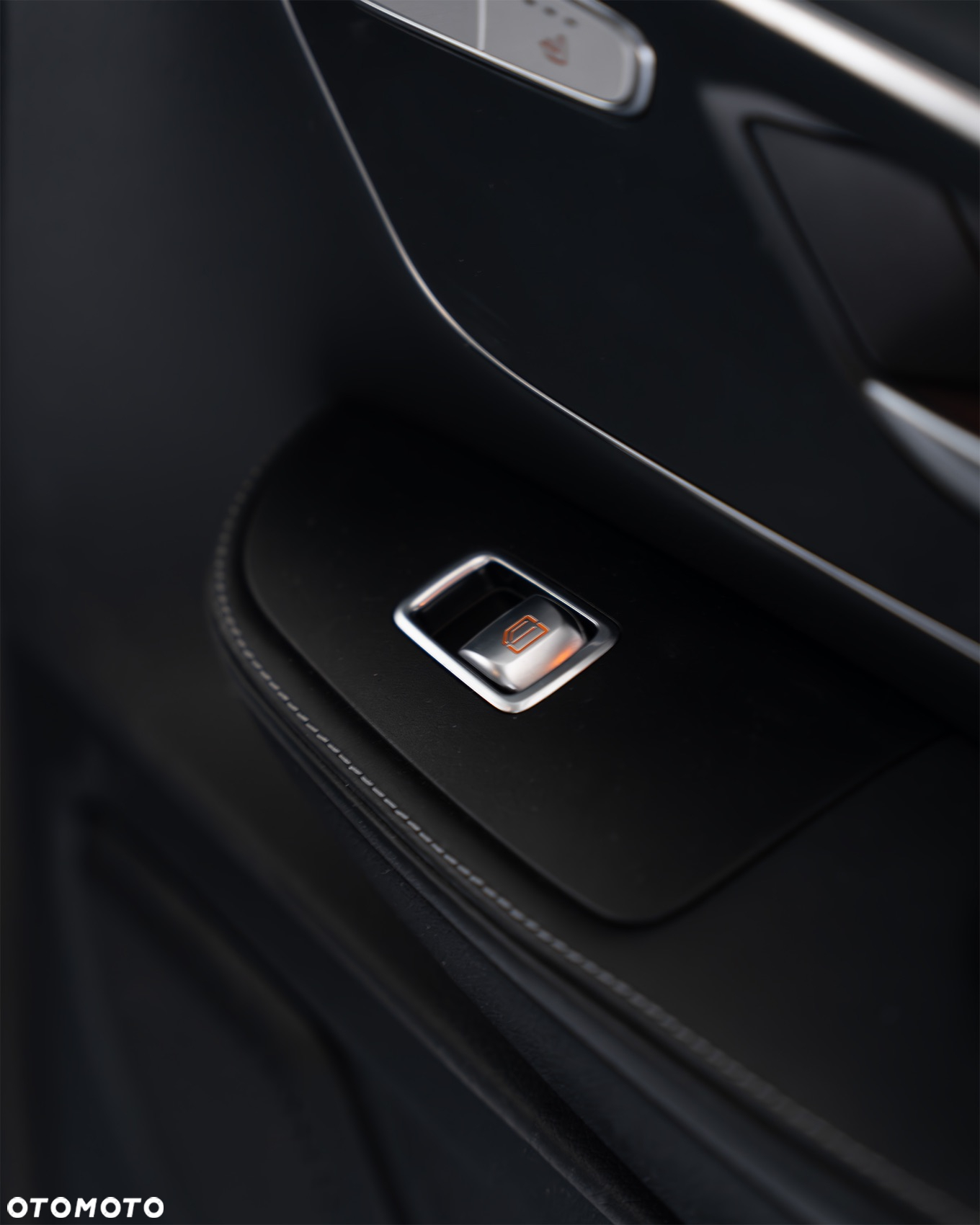 Mercedes-Benz Klasa V 220 d Avantgarde 9G-Tronic (d³ugi) - 29