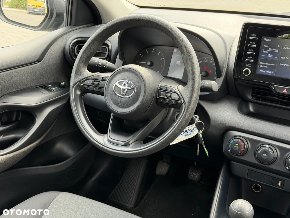 Toyota Yaris 1.0 Comfort - 11