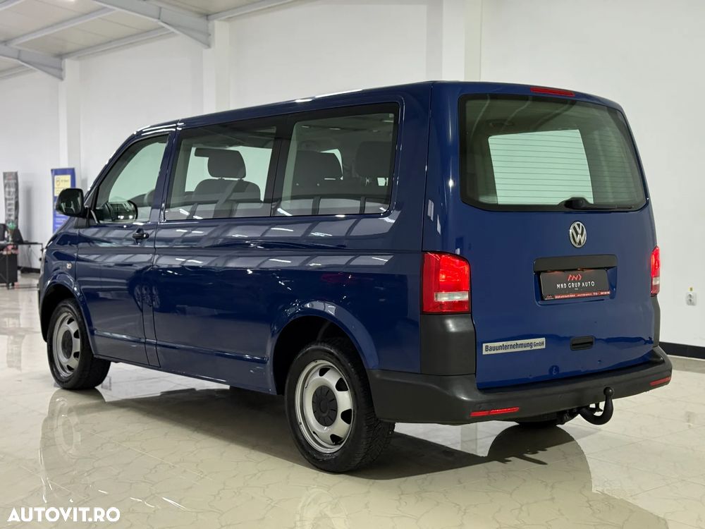 Volkswagen Caravelle - 4