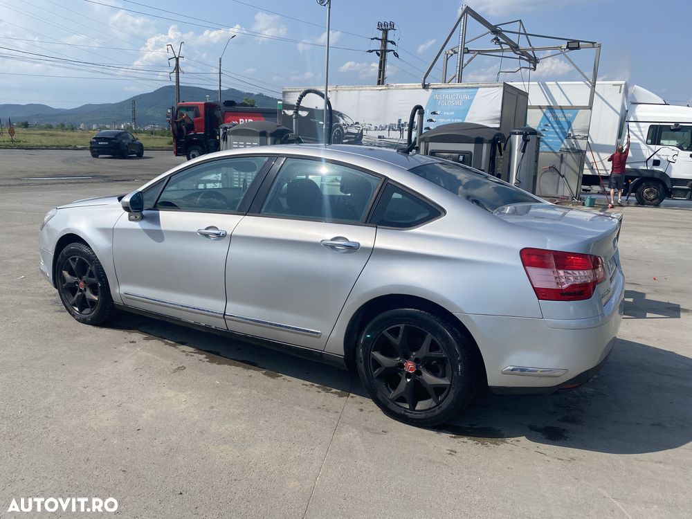 Citroën C5 2.0 HDi FAP H3+ Confort - 1