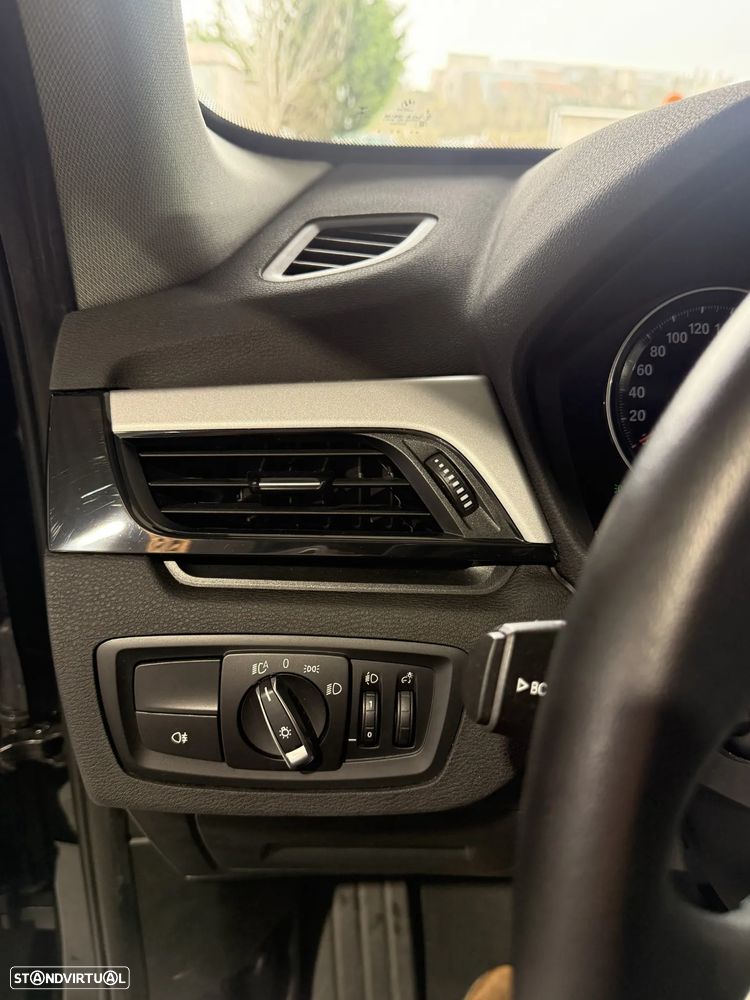 BMW X1 16 d sDrive - 18