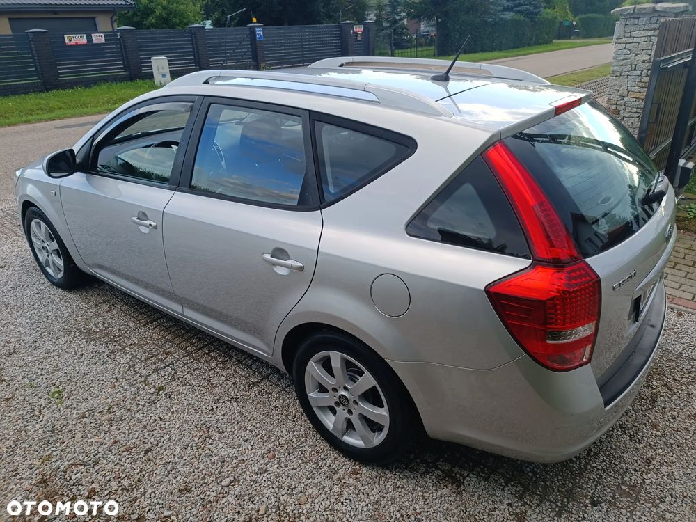 Kia Ceed 1.4 Comfort - 6