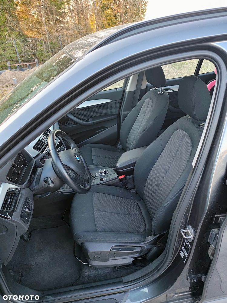BMW X1 sDrive16d - 8