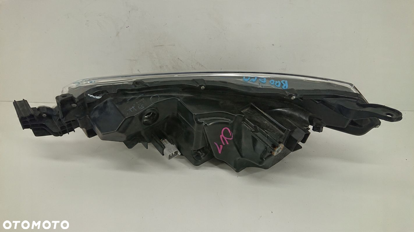 Toyota Corolla USA e17 16- LED lampa prawa przedni - 4