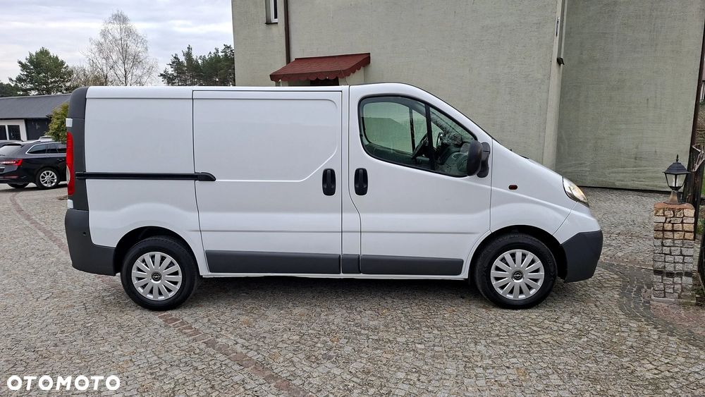 Opel VIVARO - 20