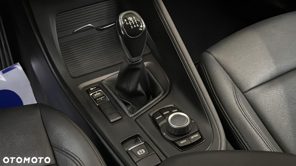 BMW X1 sDrive16d - 17