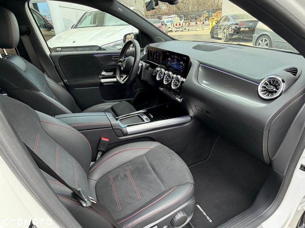 Mercedes-Benz Klasa B 220 4-Matic AMG Line 7G-DCT - 13