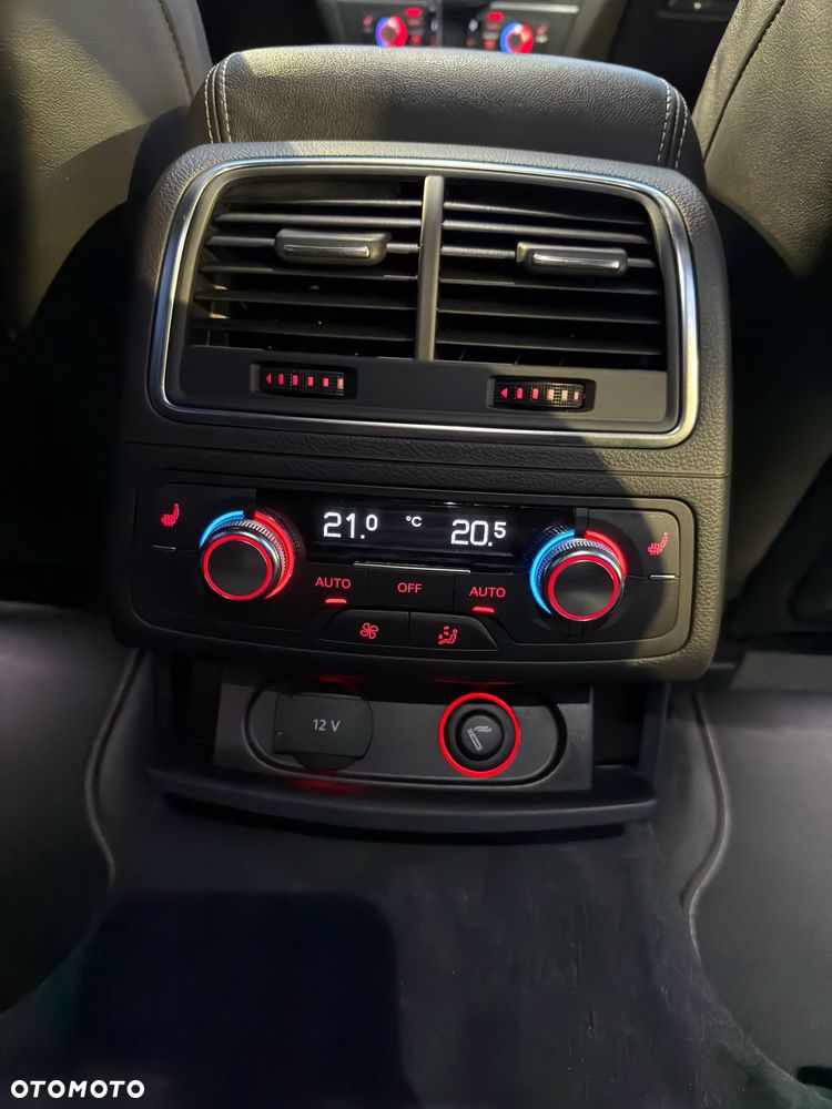 Audi A6 Avant 3.0 TDI DPF quattro S tronic - 15