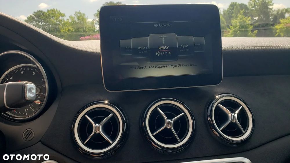 Mercedes-Benz GLA 250 7G-DCT Peak Edition - 34