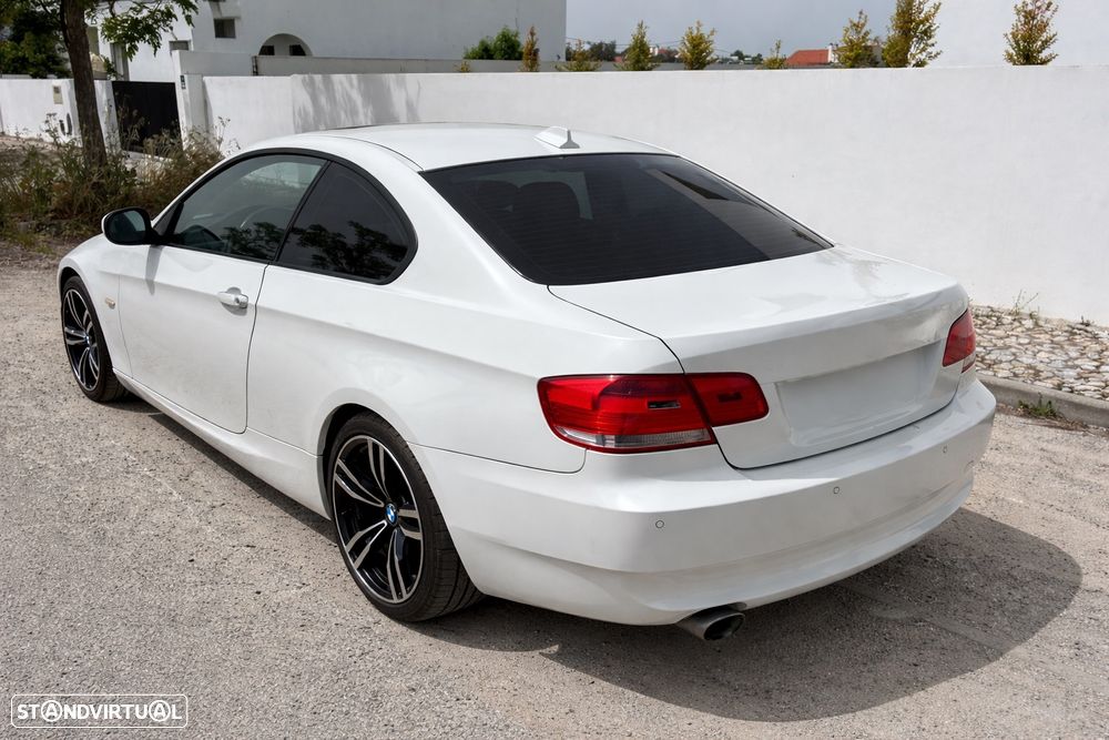 BMW 320 d Coupe - 3