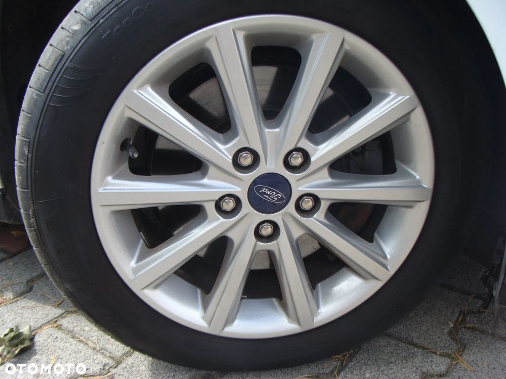 Ford C-MAX ver-1-5-ecoboost-edition-ass - 21