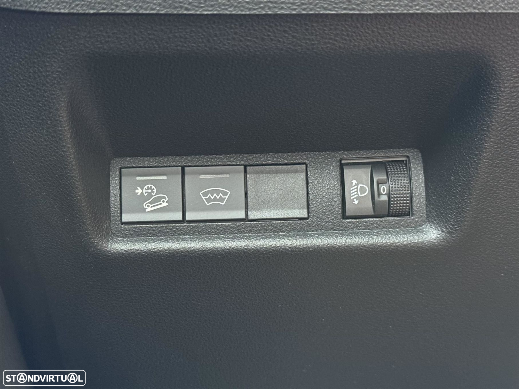 Jeep Avenger 54 kWh Longitude - 20