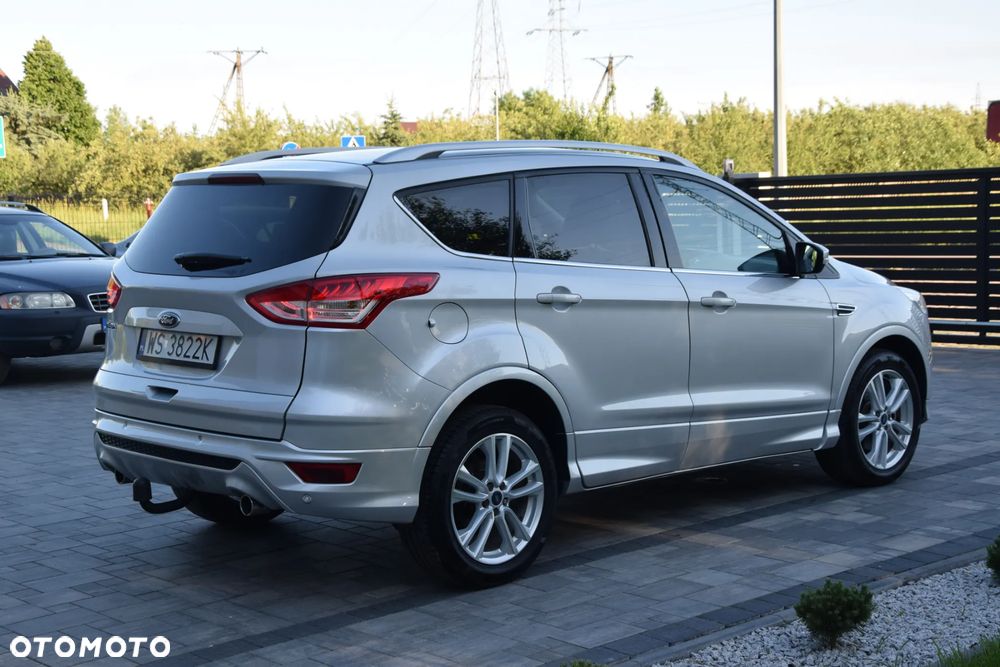 Ford Kuga 2.0 TDCi 4WD Titanium - 4