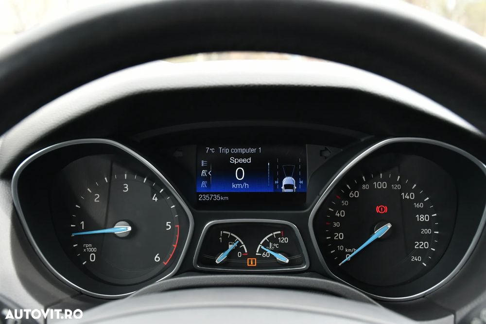 Ford Focus 1.5 TDCi DPF Start-Stopp-System Titanium - 15