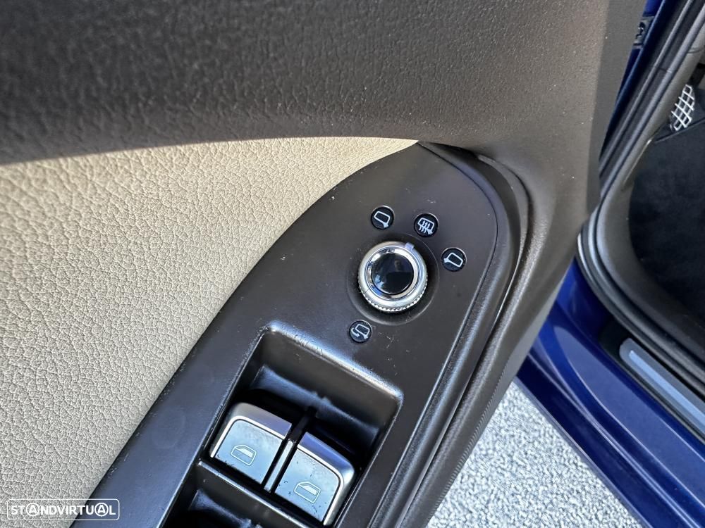 Audi A4 Avant 2.0 TDI Exclusive - 19