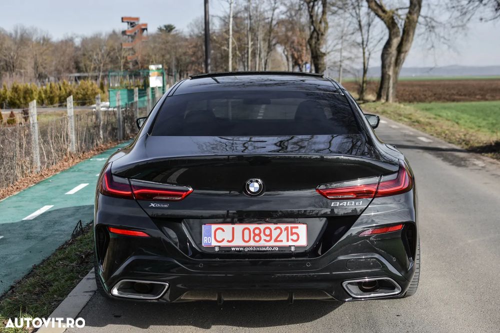 BMW Seria 8 - 18