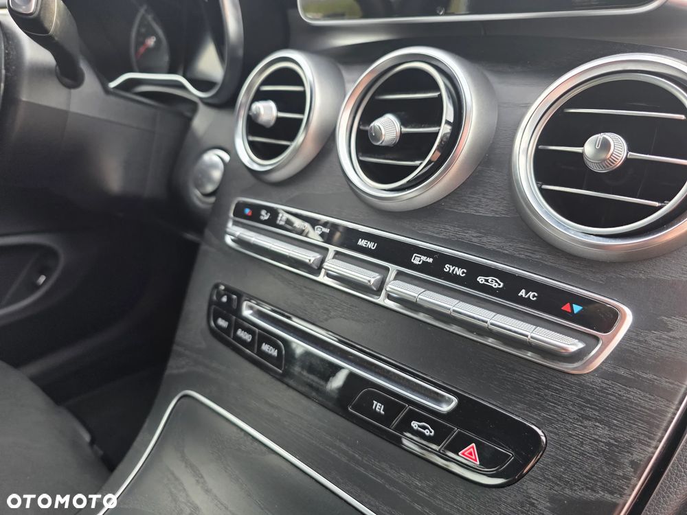 Mercedes-Benz Klasa C 220 d 9G-TRONIC AMG Line - 8