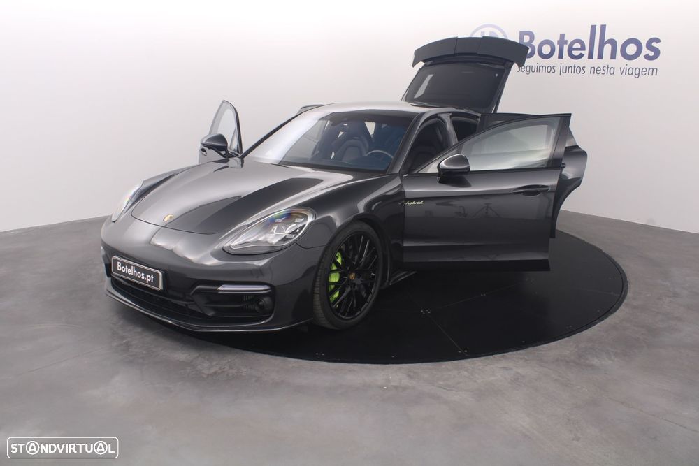 Porsche Panamera - 11