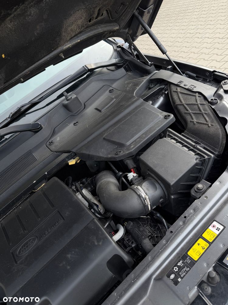 Land Rover Discovery Sport 2.0 TD4 SE - 12
