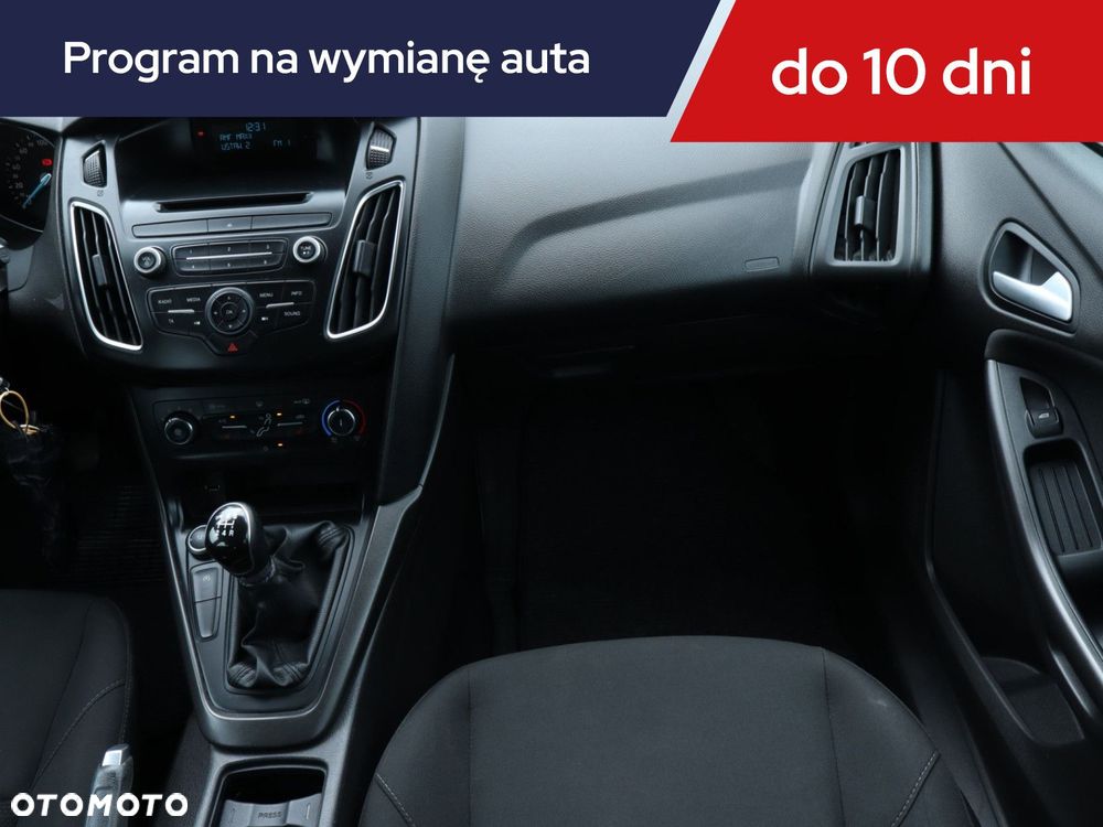 Ford Focus - 10