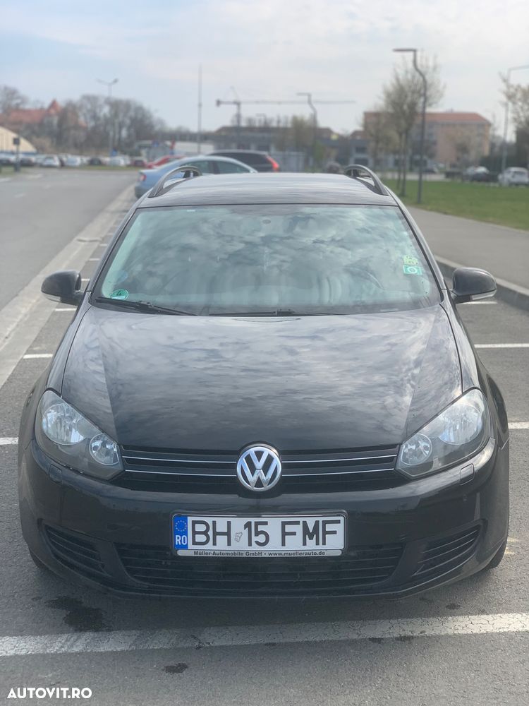 Volkswagen Golf 1.6 TDI DPF BlueMotion - 11