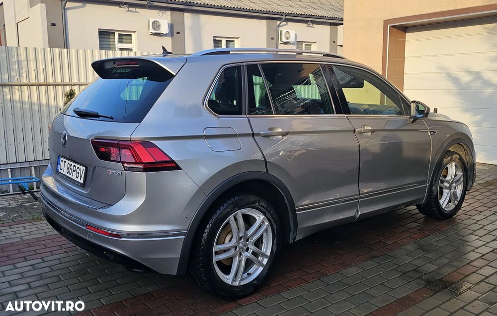 Volkswagen Tiguan - 4