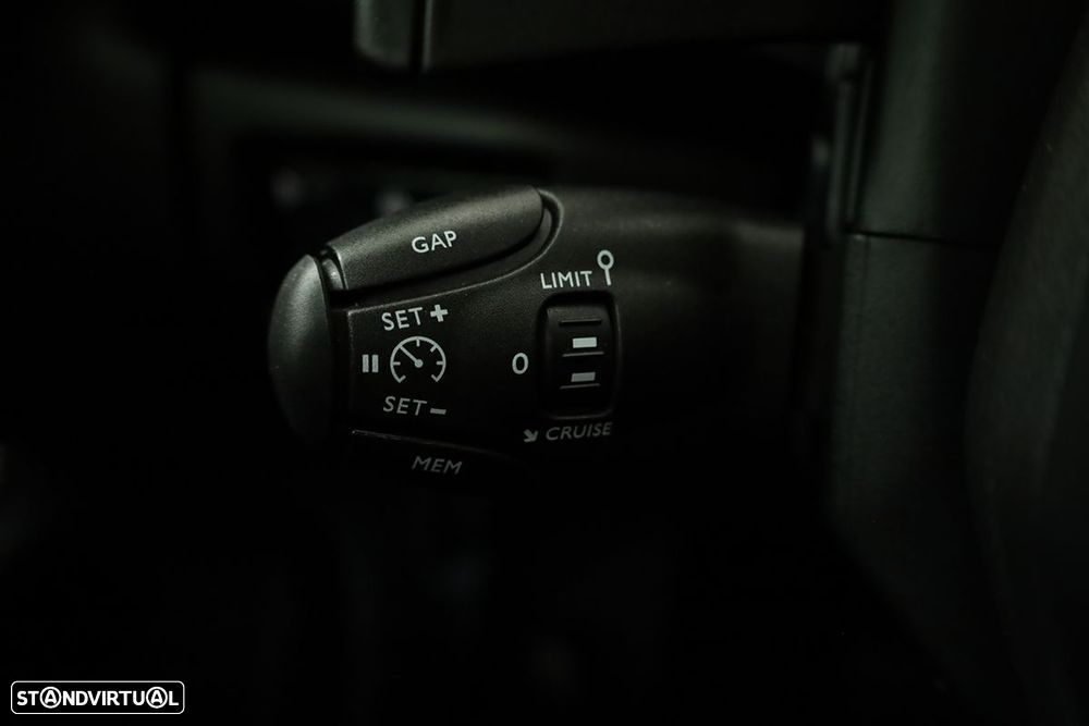 Citroën C5 Aircross 1.6 Hybrid Plus e-EAT8 - 18