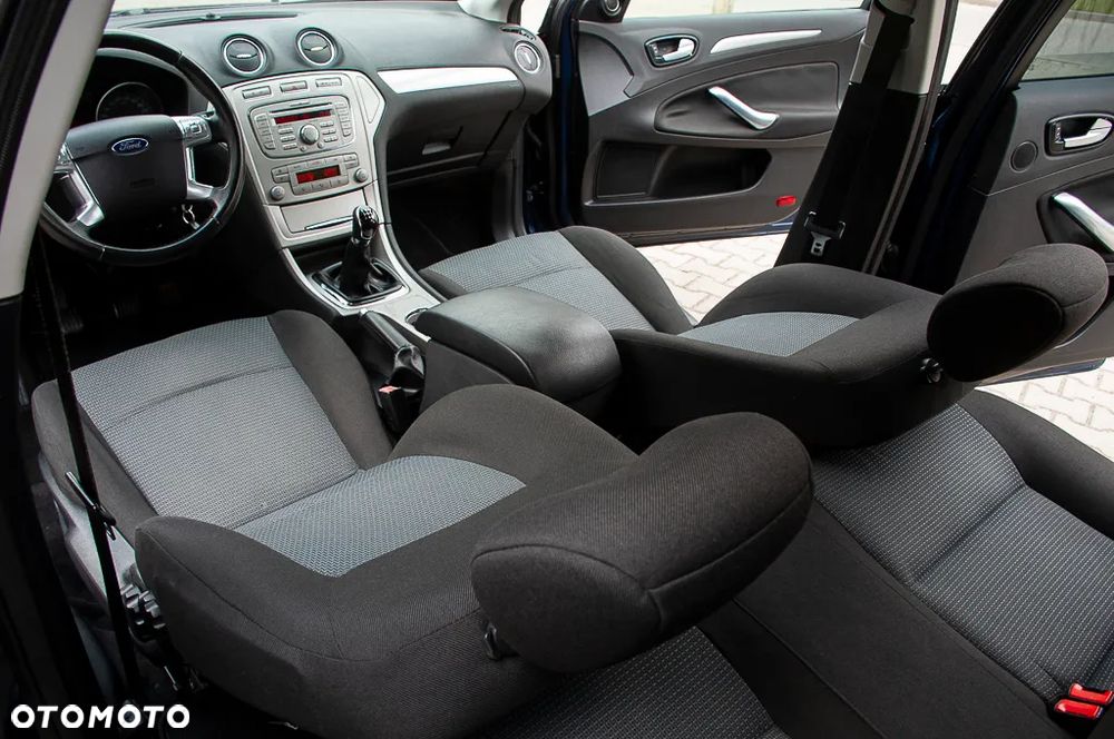 Ford Mondeo 2.0 Champions Edition - 27