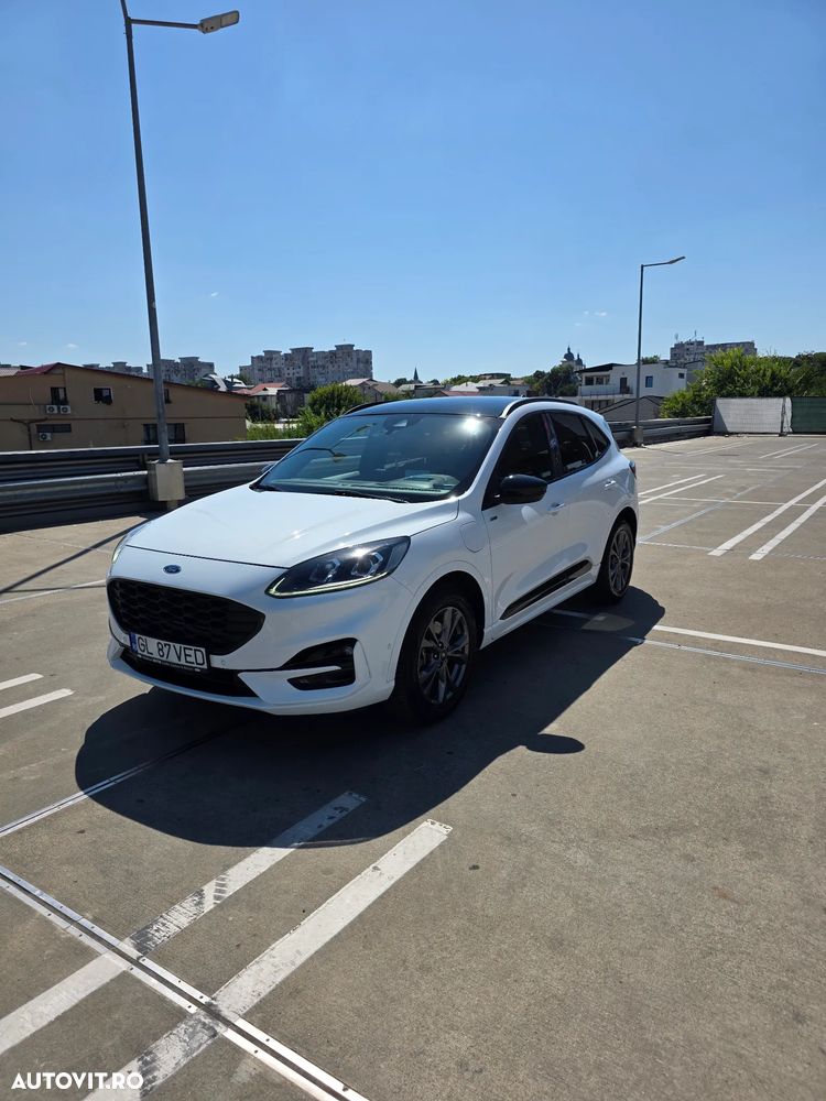 Ford Kuga 2.5 Duratec PHEV ST-LINE - 1