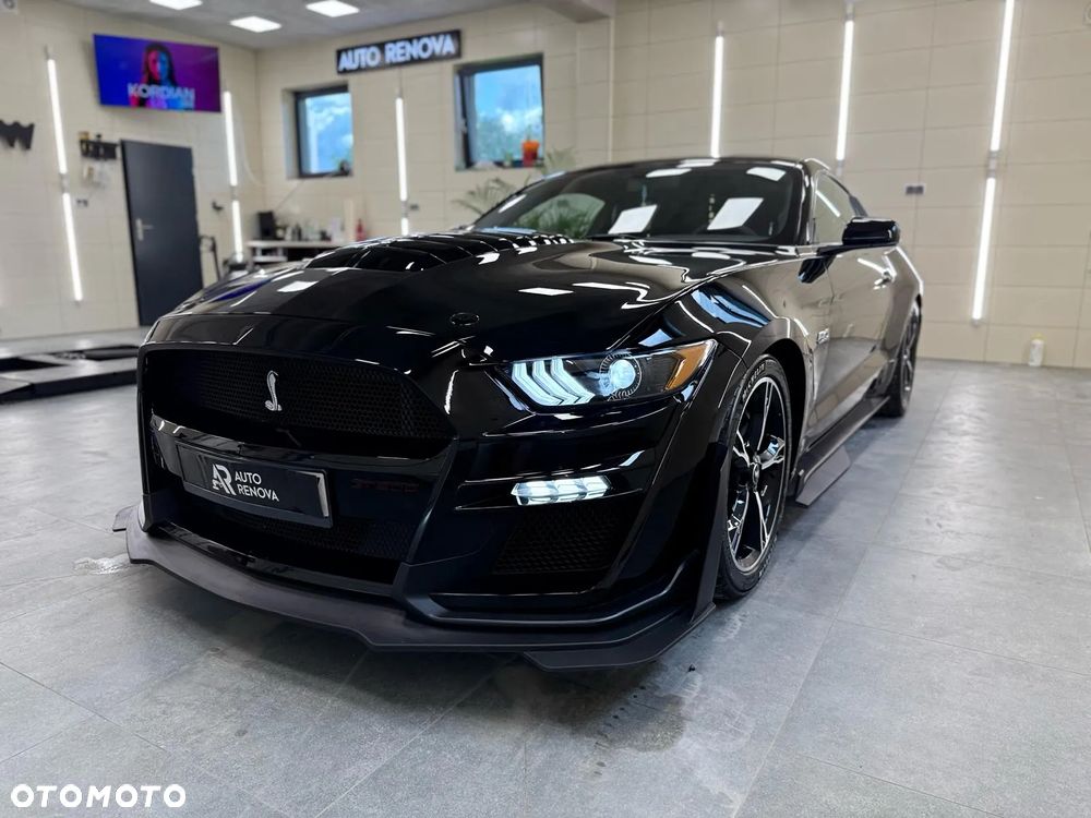 Ford Mustang 5.0 V8 GT - 4