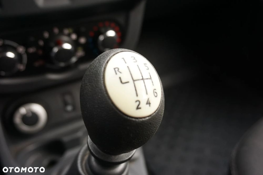Dacia Duster 1.5 dCi Open 4x4 S&S - 26