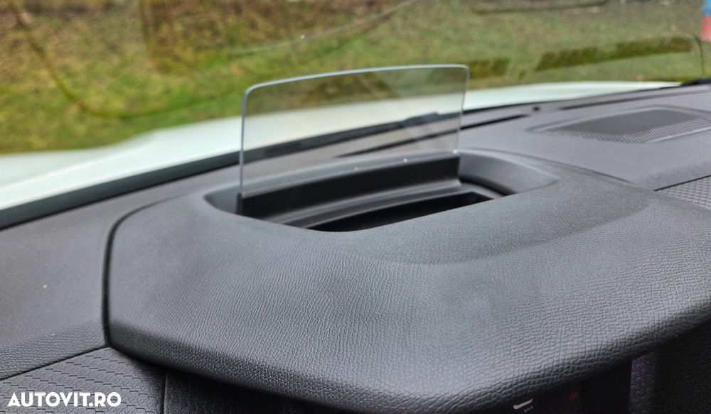 Citroën C4 PureTech 130 Stop&Start FEEL PACK - 25