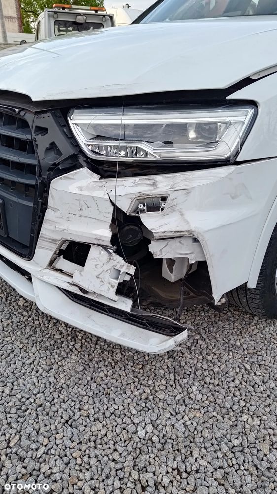 Audi Q3 1.4 TFSI Edycja Specjalna - 32
