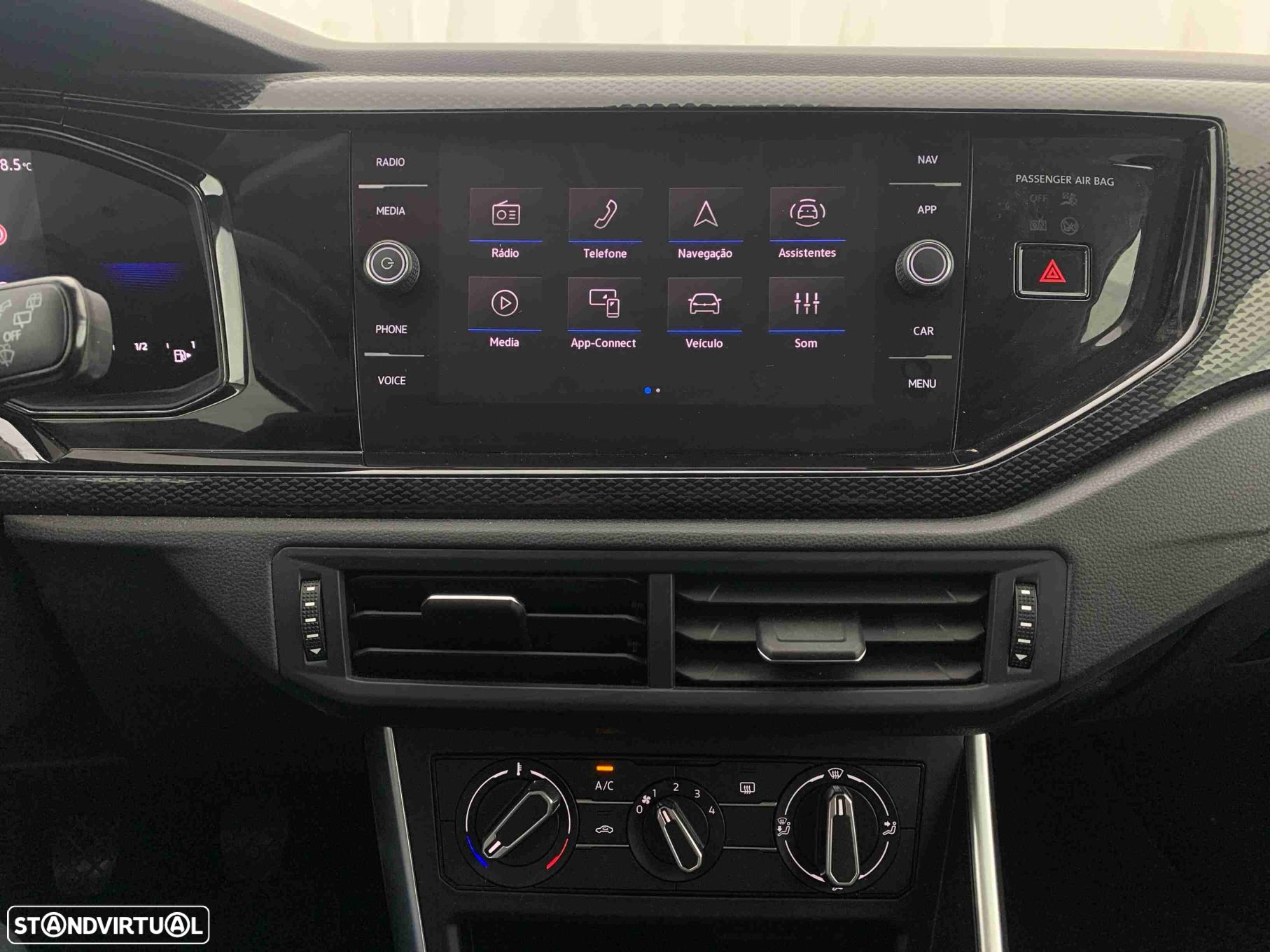 VW Taigo 1.0 TSI Urban - 9