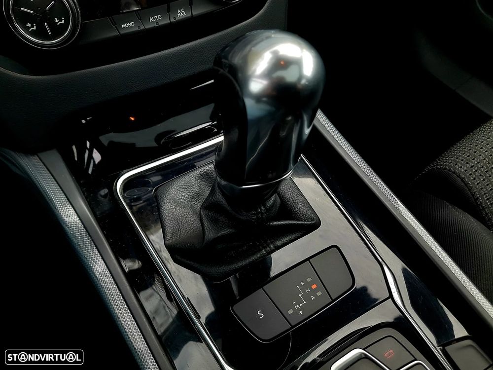 Peugeot 508 SW e-HDi FAP 110 EGS6 Active - 13