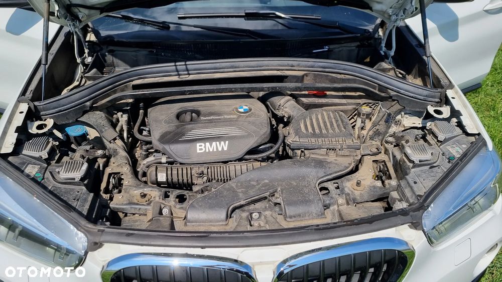 BMW X1 sDrive20i Sport Line - 34