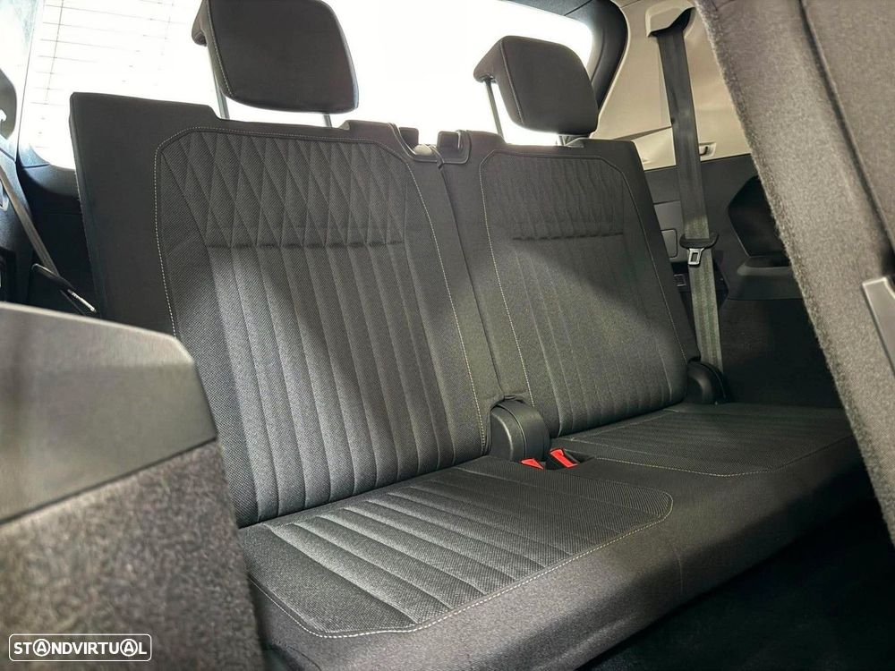 VW Tiguan Allspace 2.0 TDI Confortline DSG - 14